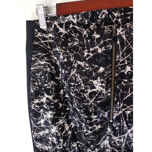 Cue Women's Black Ivory White Marble Print Contrast Stripe Pencil Skirt Size 14 - Picture 5 of 7